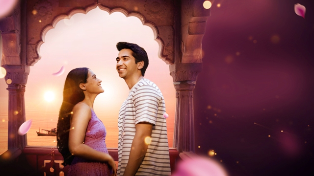 सोनी लिव के शो ‘बड़ा नाम करेंगे’ में ऋषभ और सुरभि की भूमिकाओं में ऋतिक घनशानी और आयशा कादुस्ककर का जबर्दस्तक अभिनय