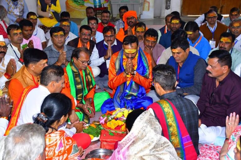 नरेंद्र मोदी विचार मंच और मिशन न्यू इंडिया की 21 वीं अखिल भारतीय  प्रतिनिधि सभा सोमनाथ में आयोजित हुए