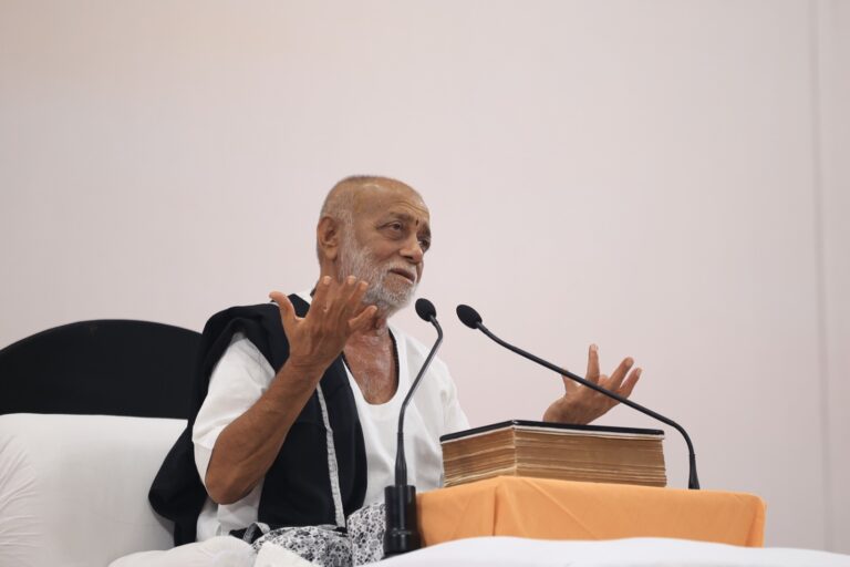 ‘मानस सनातन धर्म’रामकथा : दिल्ली में मोरारी बापू का सनातन धर्म की रक्षा हेतु शक्तिशाली आह्वान